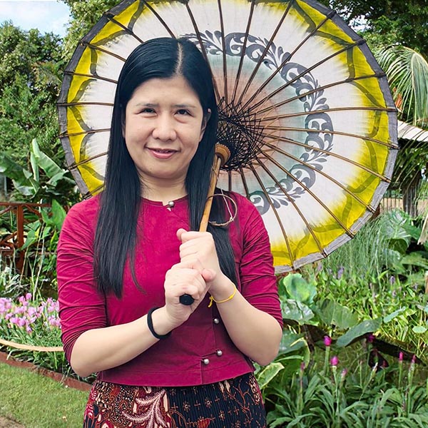 Guide Kung from Your Thai Guide