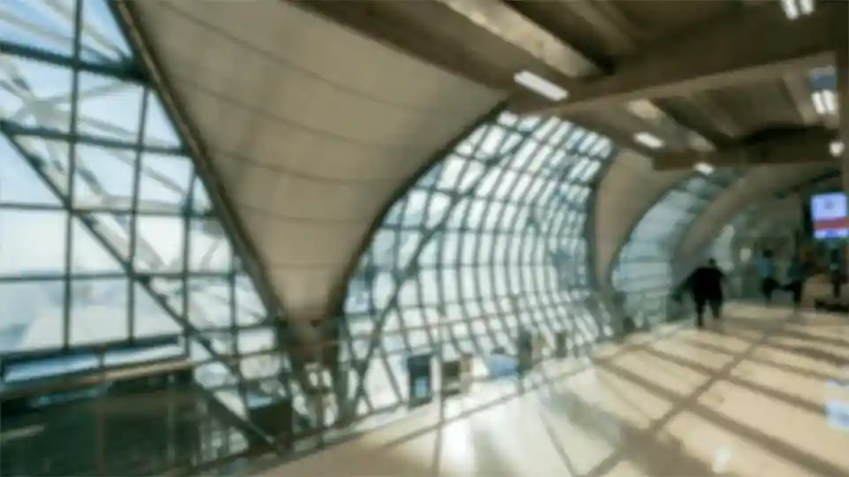 We provide private tours that begin and end at either Suvarnabhumi (BKK) or Don Mueang (DMK) airpor